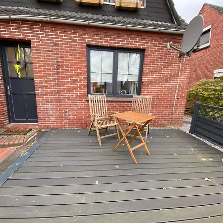 Ferienwohnung No 1am Golfplatz 维斯莫尔